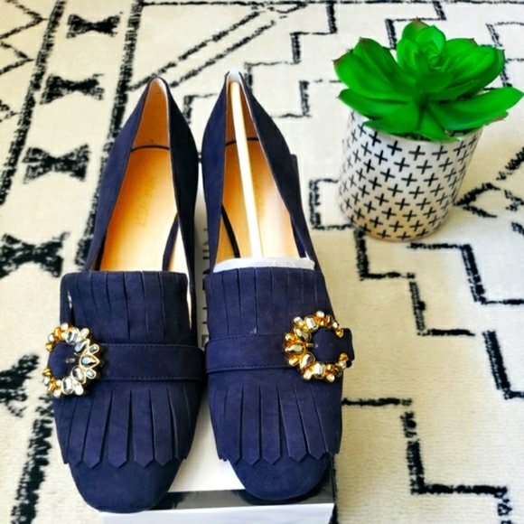 NINE WEST- Navy Blue Jeweled Brooch Suede Loafers- NIB (Never Worn!) - Picture 1 of 4